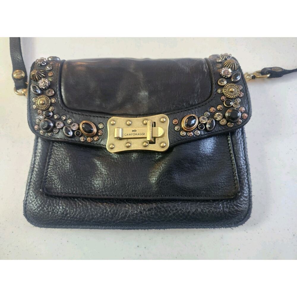 Campomaggie Cross-body bag Agnese in black leather with 'Bella di Notte' studs